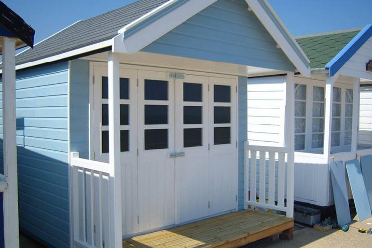 Blue-beach-hut.jpg
