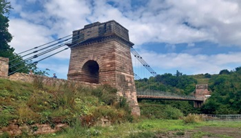 Union chain bridge 350.jpg