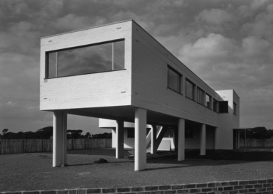 The Other Modern Movement: Architecture, 1920–1970