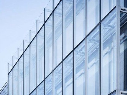 what are curtain walls