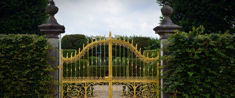 File:Gate in gold 1000.jpg